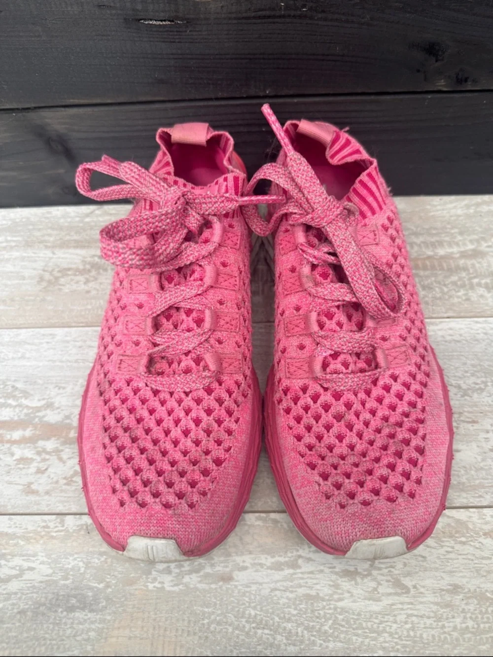 NOBULL Knit Runner Diamond Mesh Neon Pink Sneakers Shoes Womens 8.5 mens 7